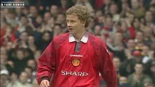 THE REAL HERO  Solskjaer EPIC RED CARD against Newcastle [upl. by Glaab171]